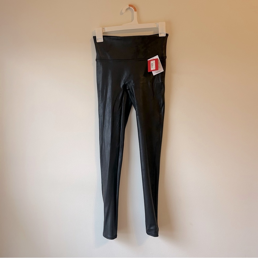 SPANX faux leather leggings Size Small NWT